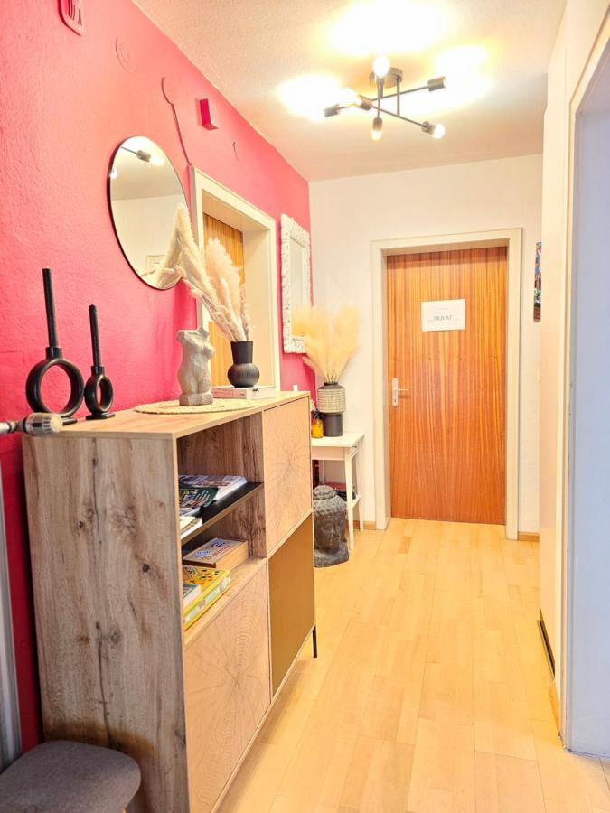 Doppelzimmer 2 I Geteiltes Bad & Kueche I Mit Dem Zug Nur 4 Min Bis Zum Hauptbahnhof Apartment Фрайбург Екстериор снимка