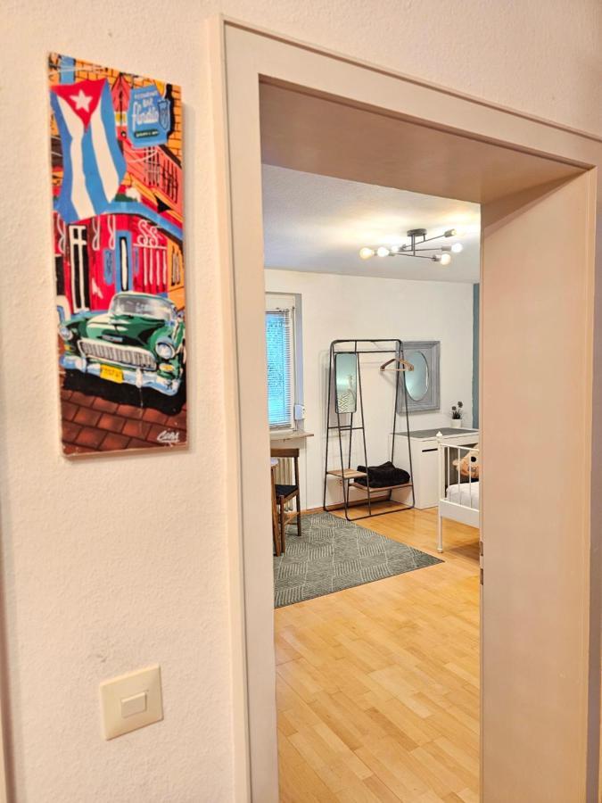 Doppelzimmer 2 I Geteiltes Bad & Kueche I Mit Dem Zug Nur 4 Min Bis Zum Hauptbahnhof Apartment Фрайбург Екстериор снимка